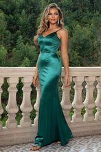 Load image into Gallery viewer, Strappy Backless Maxi Dress