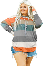Load image into Gallery viewer, Green Plus Size Colorblock Pullover Top
